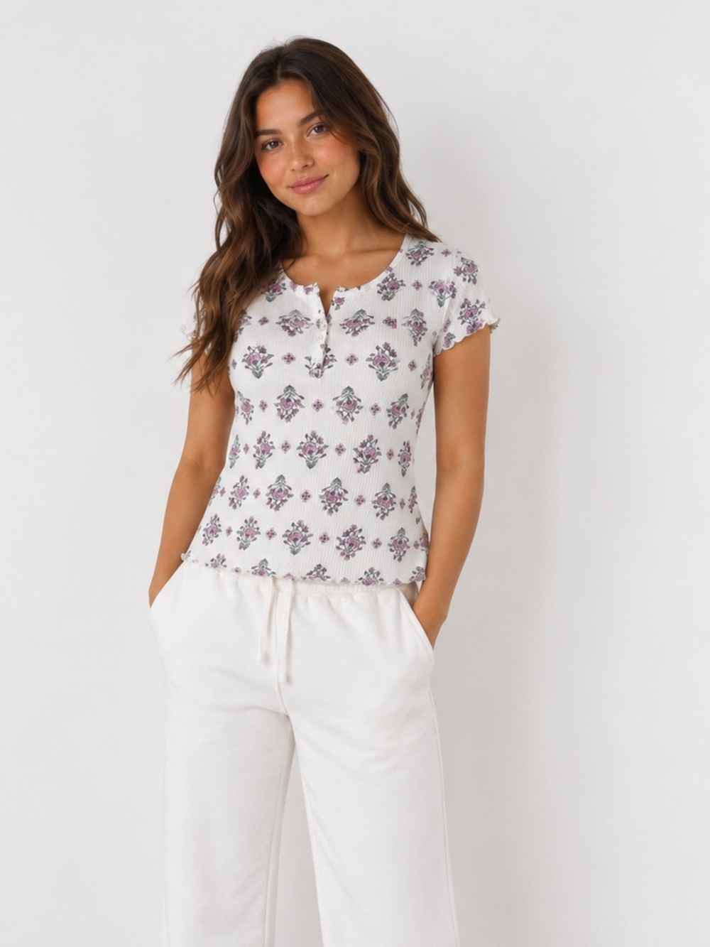 Laura Ashley NWT M White floral ribbed SUPER SOFT stretchy Short-Sleeve Henley 🩷